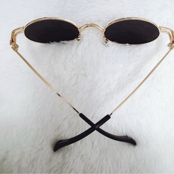 Brandon Black with Gold Rim Round Sunglasses - Picture 11 of 13